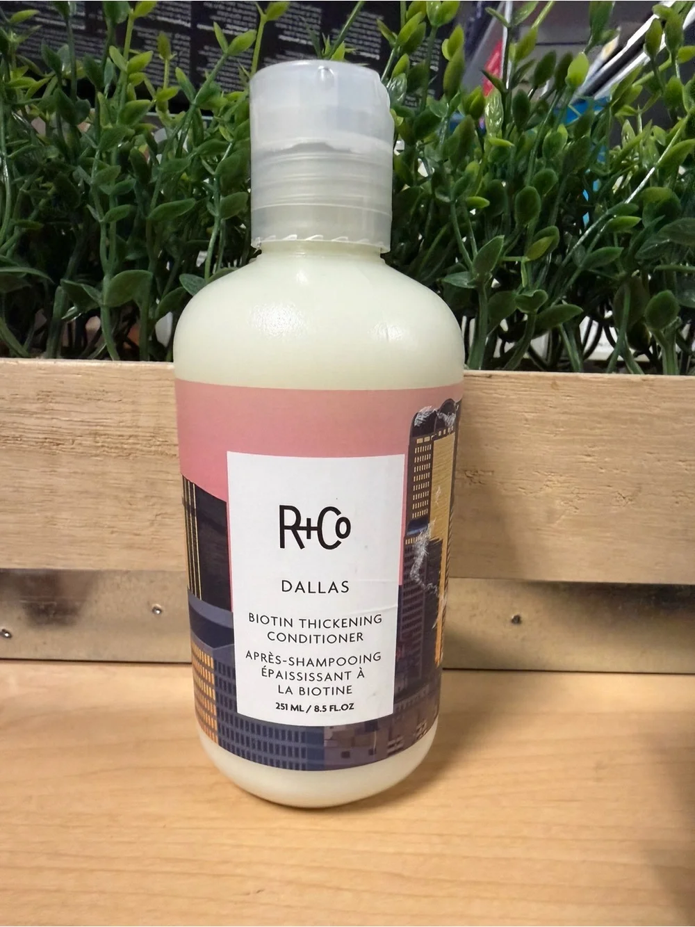 R+Co DALLAS Biotin Thickening Conditioner